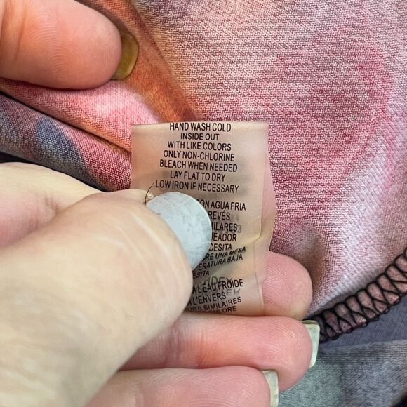 Calvin Klein XS Liquid Knit Blouse Red Purple Keyhole 3/4 Sleeves - Picture 8 of 8